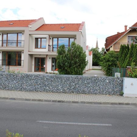 Mara Apartman Buek Extérieur photo