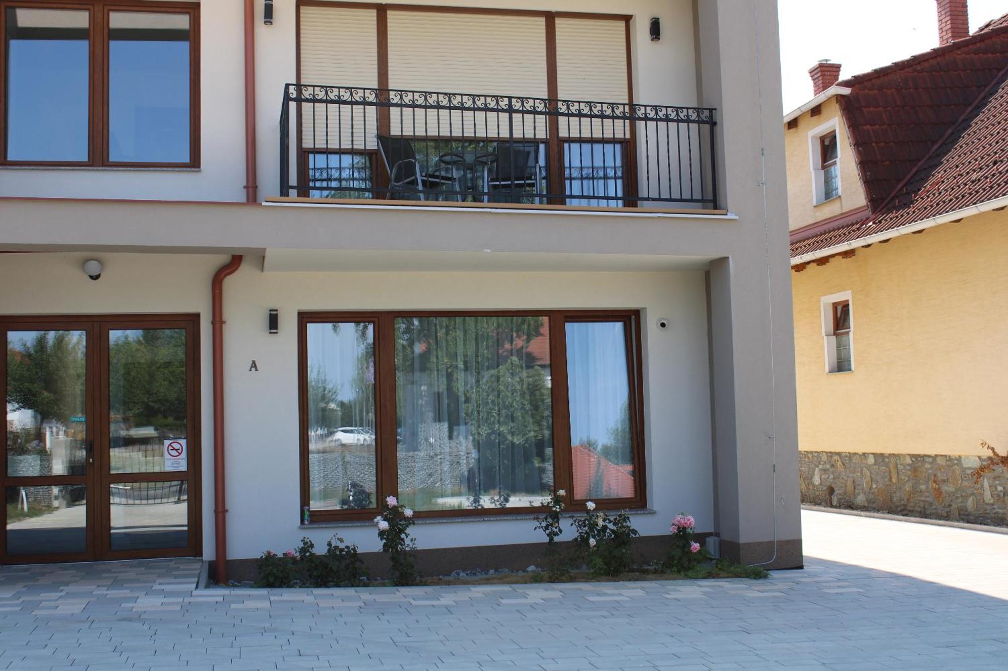 Mara Apartman Buek Extérieur photo